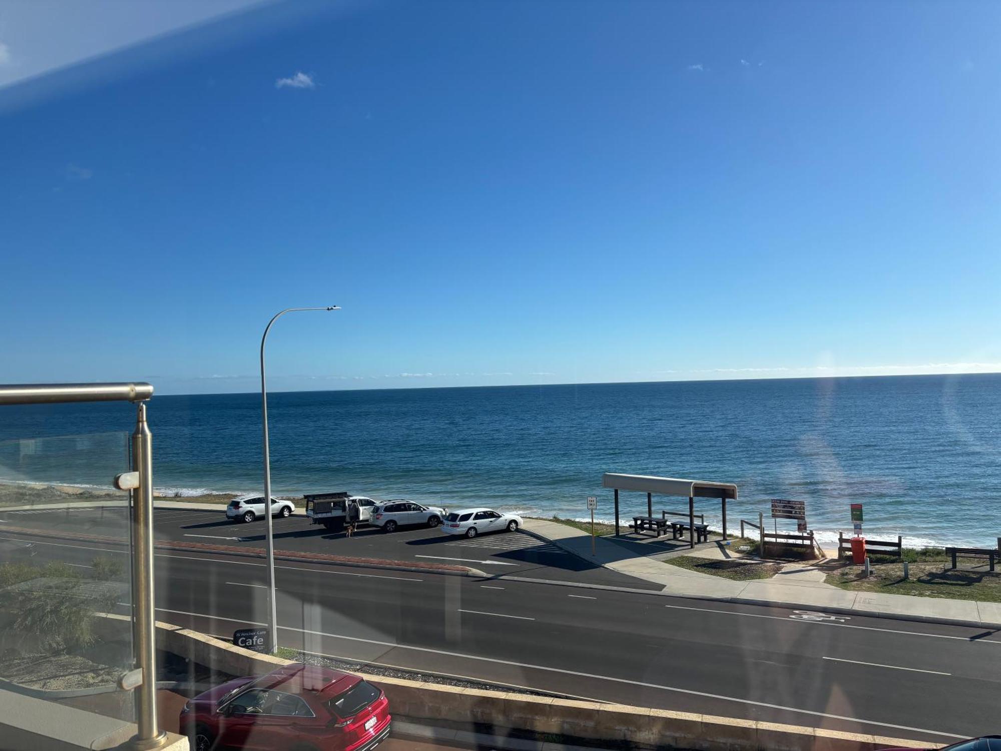 Bunbury Seaview Apartments Bagian luar foto